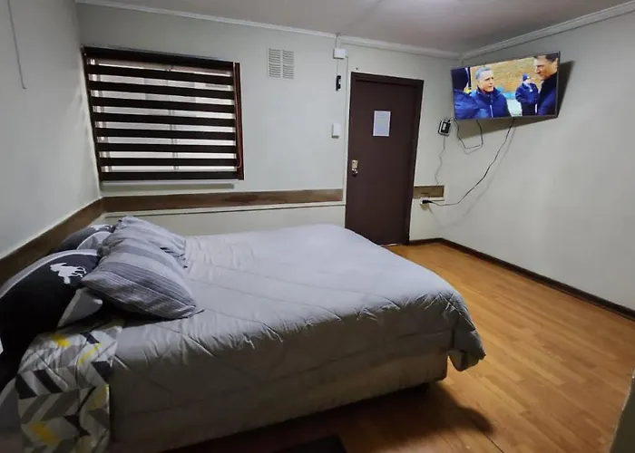 Hostal Residencial Rancagua Fyv